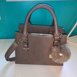 Small Purse with cute buff ball 🌟